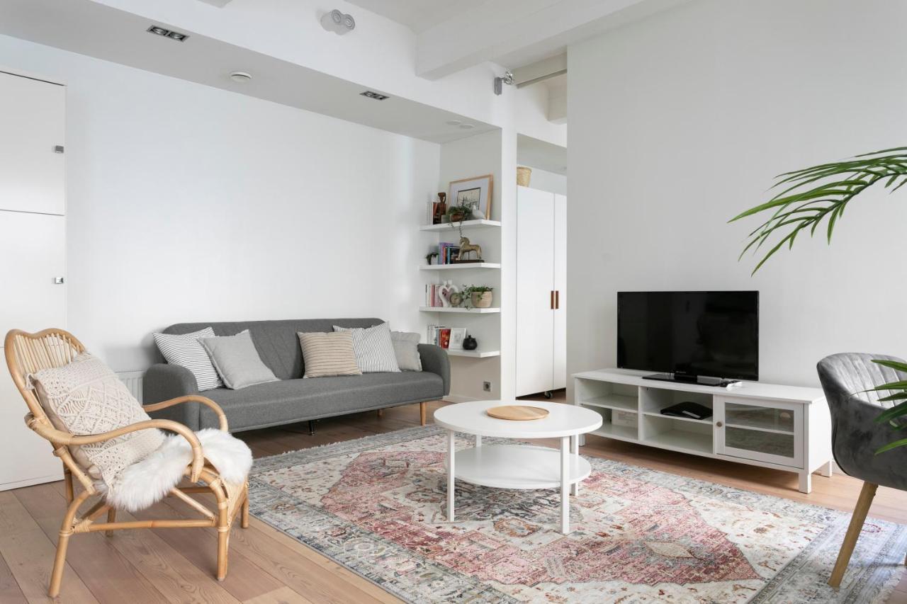 2Ndhomes Loft Apartment With Spa & Balcony By The White Church Helsinki Buitenkant foto