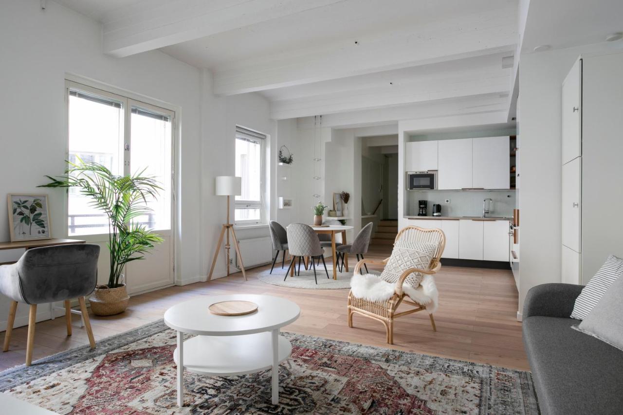 2Ndhomes Loft Apartment With Spa & Balcony By The White Church Helsinki Buitenkant foto